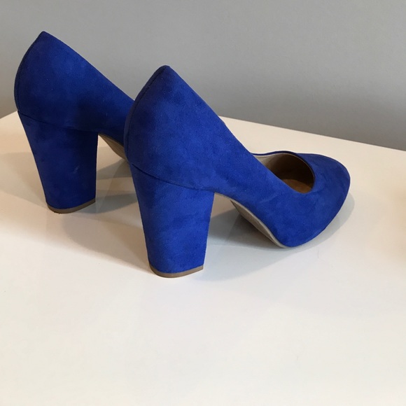 Blue Suede-Like Heels - Picture 3 of 4