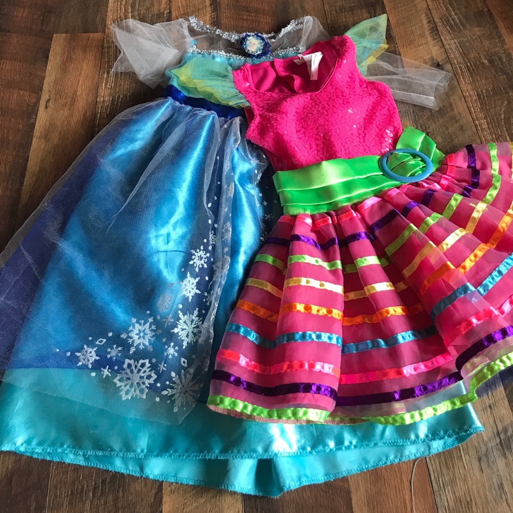 Costume