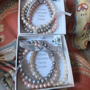 Cultured freshwater peal with crystal Bracelets