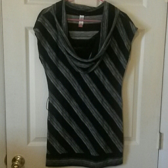 SOLD - Picture 5 of 8