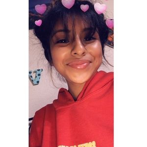 Meet your Posher, Victoria