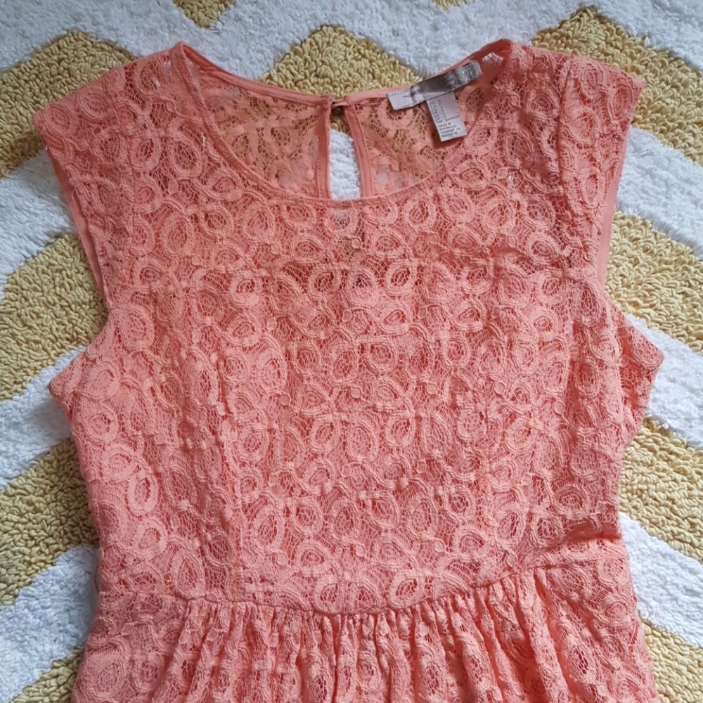Dress - Picture 2 of 5