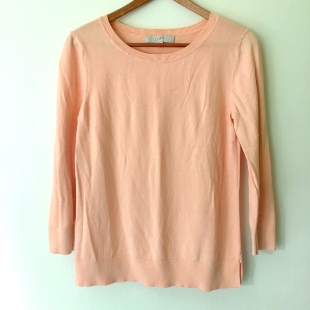 Last Chance! Loft / Light-weight sweater