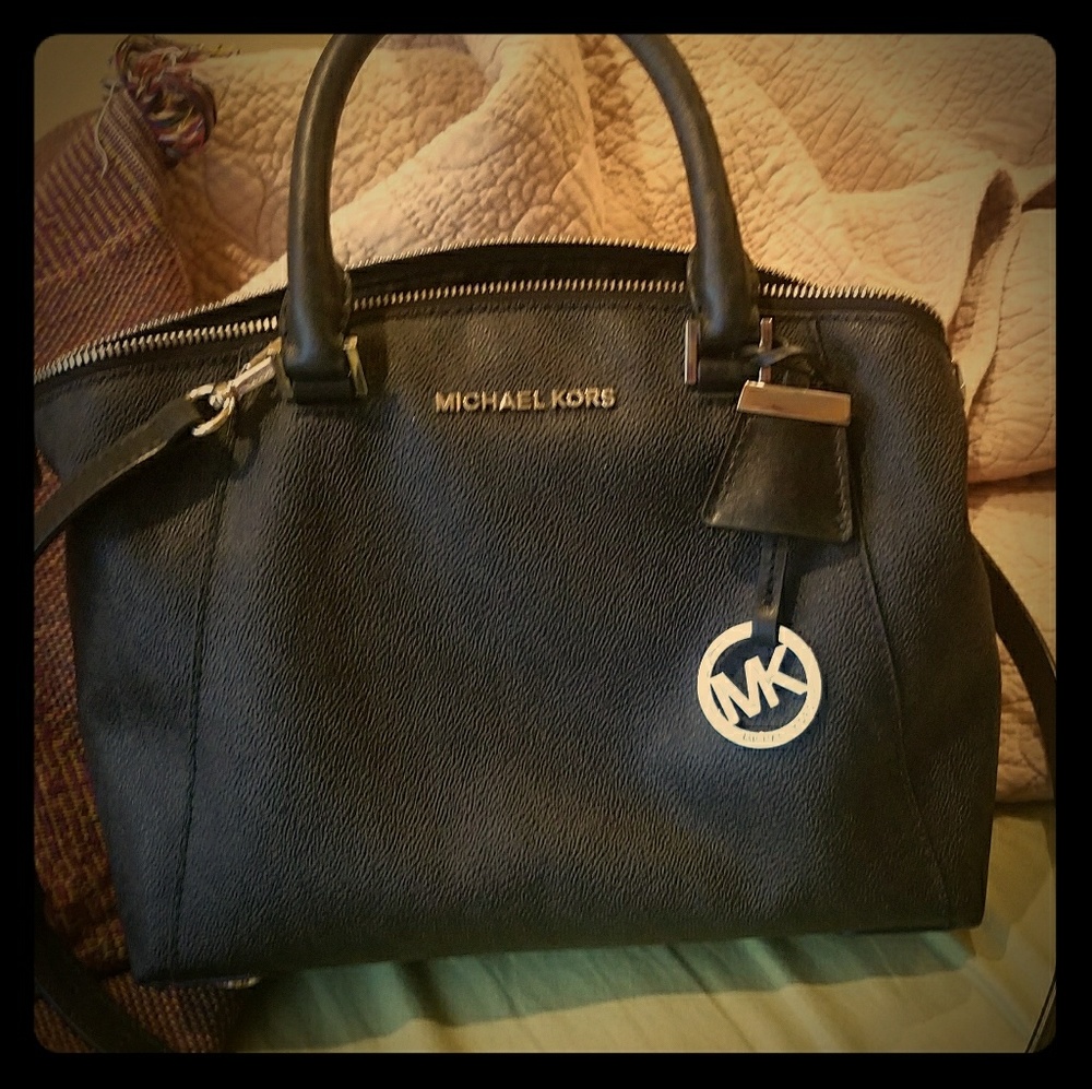 Michael kors purse