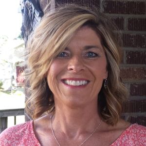 Meet your Posher, Debbie