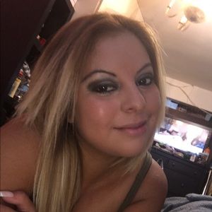 Meet your Posher, Liliana