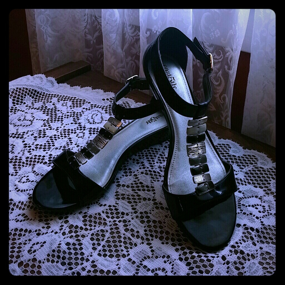 East 5th Sandals