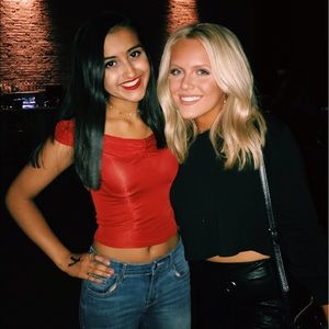 Meet your Posher, Aashka