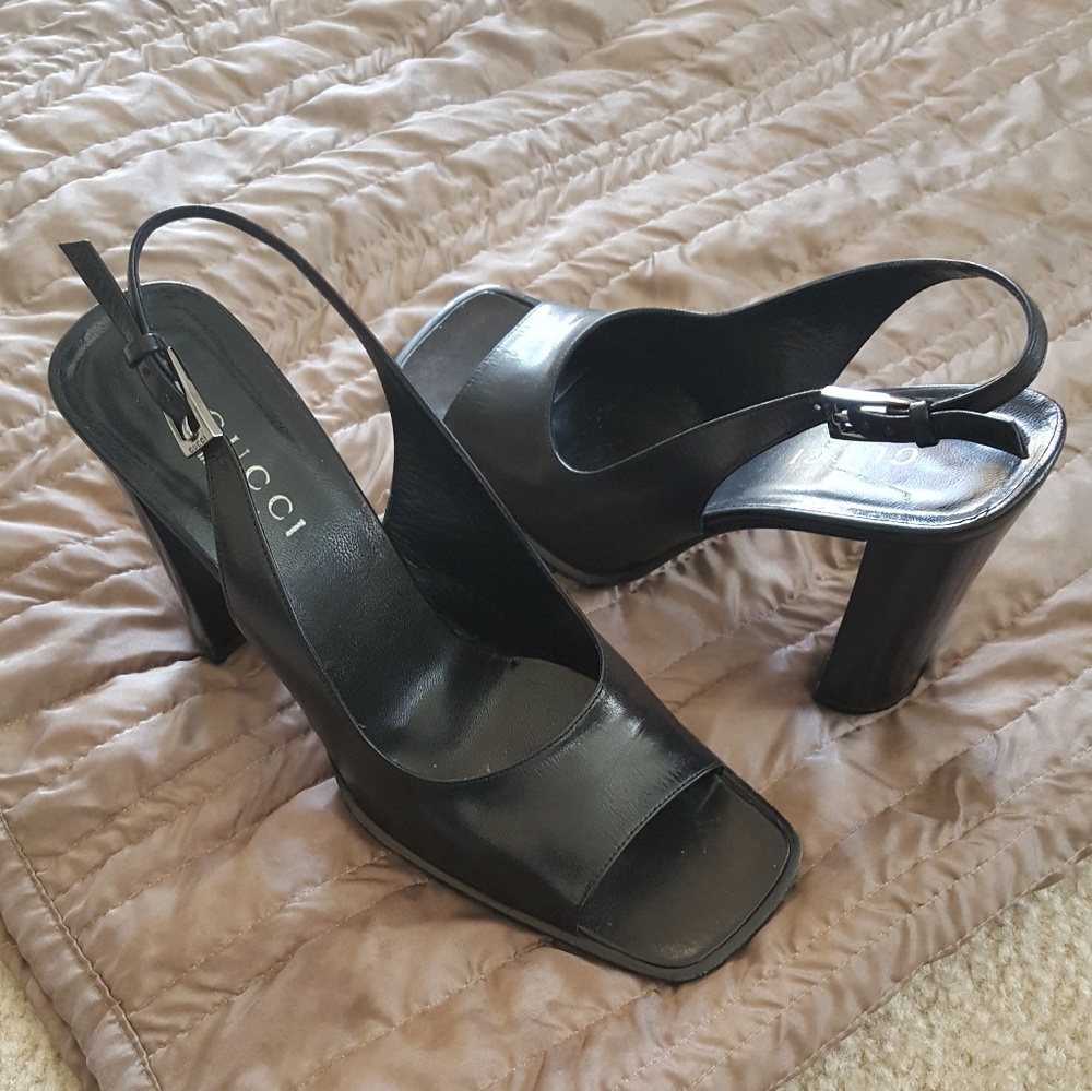 Gucci Sling Back Pumps