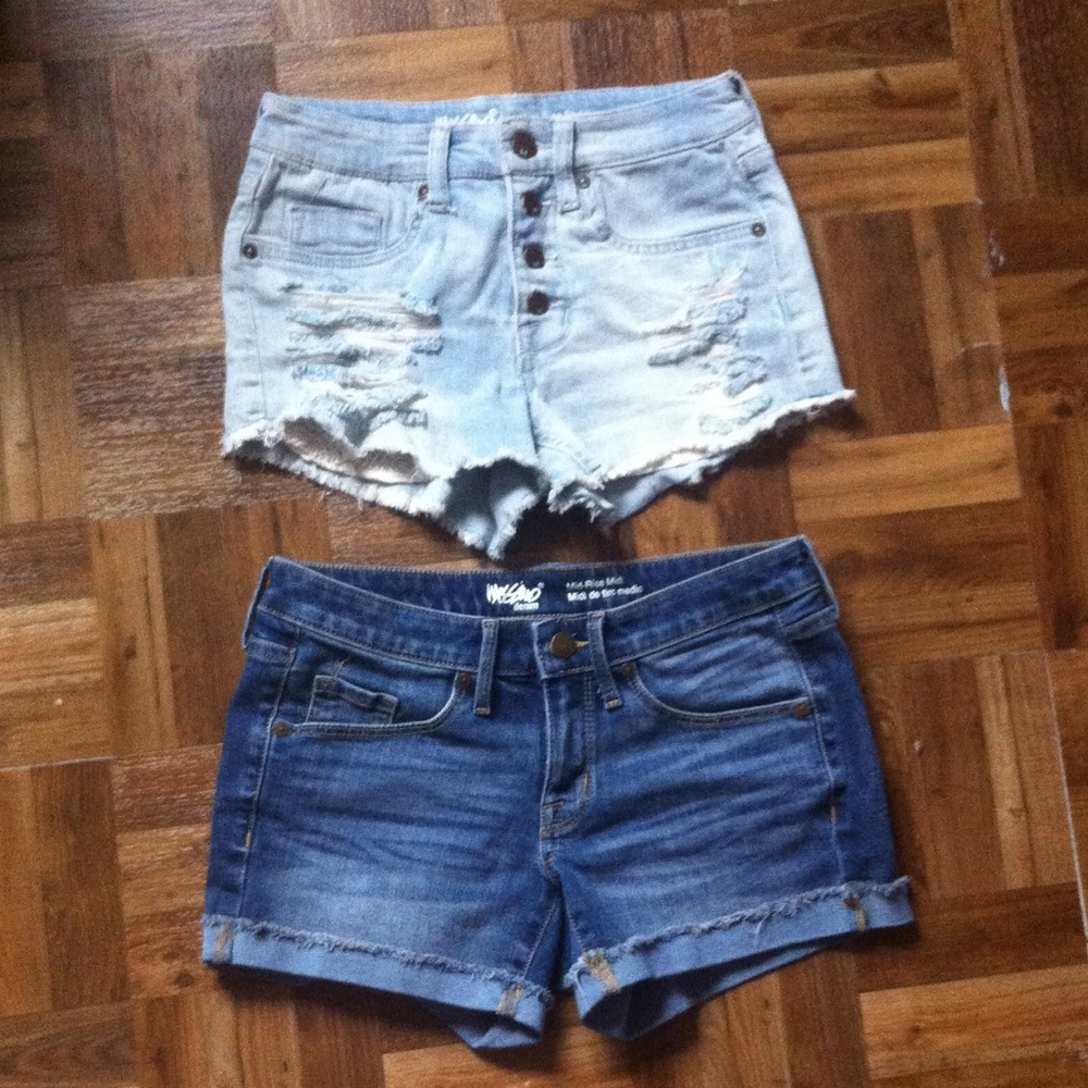 NWOT mossimo supply co shorts bundle