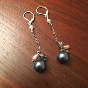 Dangle earrings