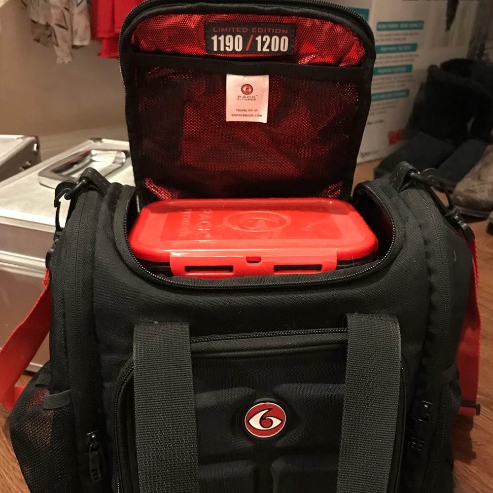 Six pack lunch box