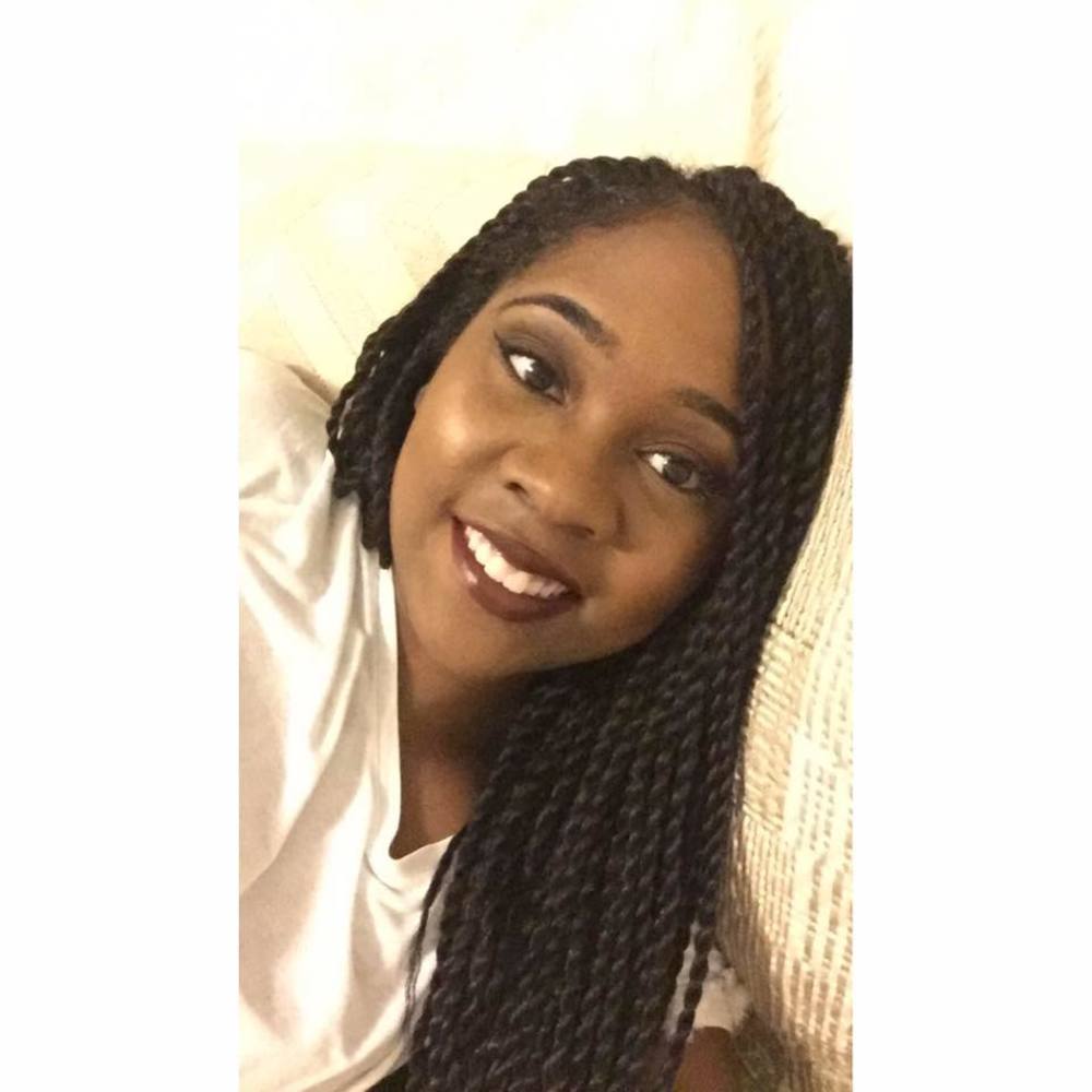 Meet your Posher, Brea