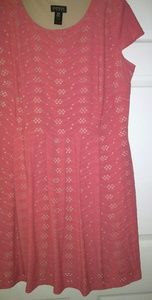 Pretty midi dress with eyelets