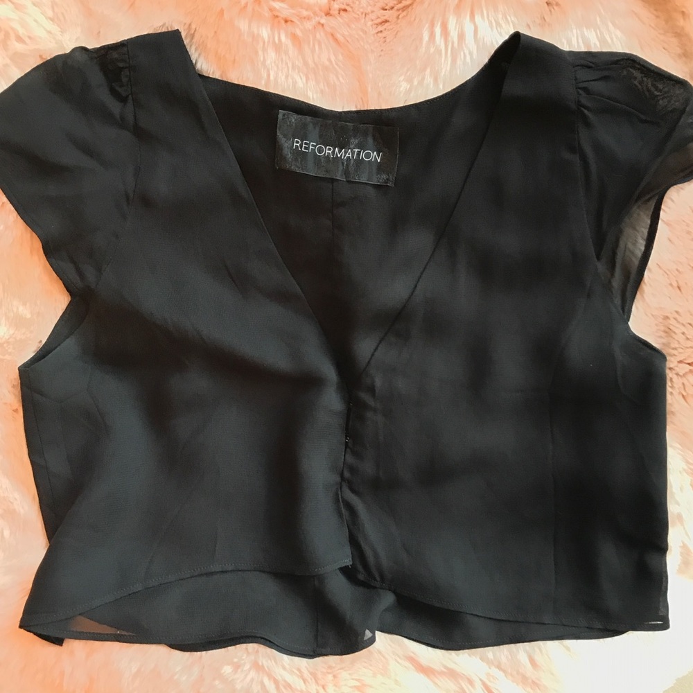 Reformation black flowy crop top size small