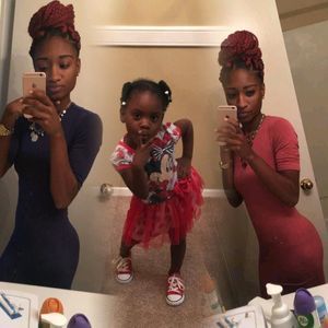 Meet your Posher, Treona