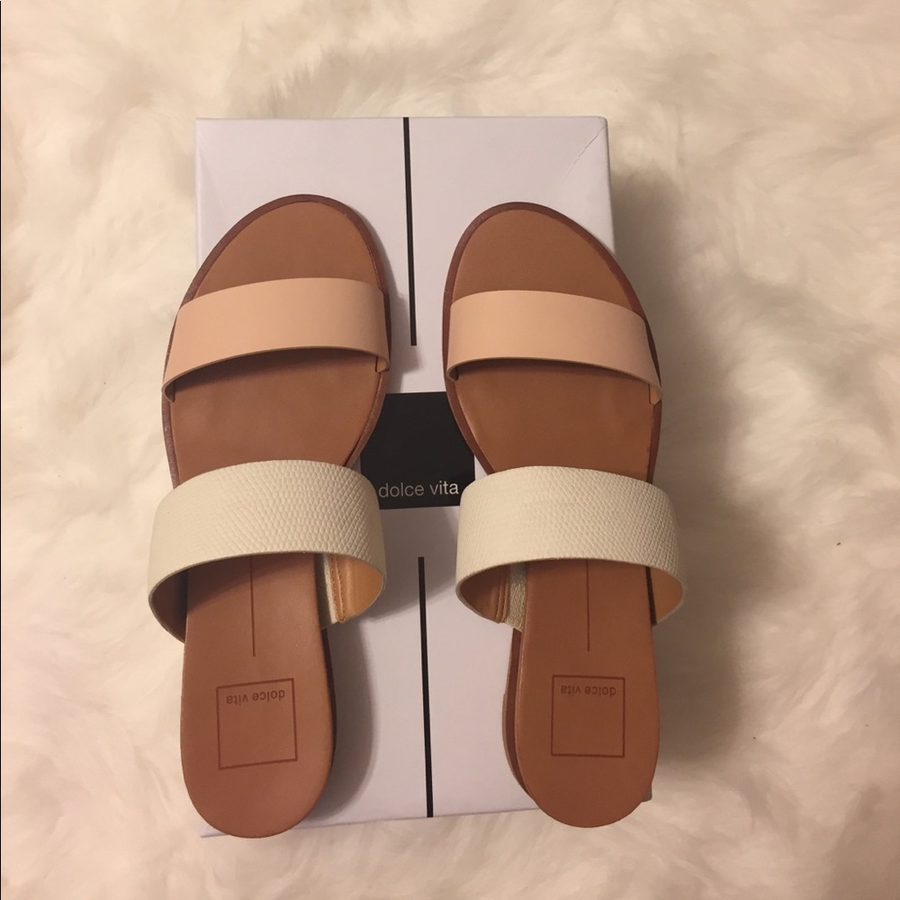 Dolce Vita Stella with box!