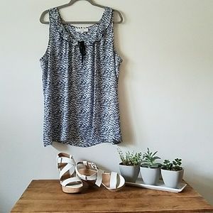 LOFT ruffled tank