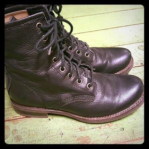 Womens Size 6 Frye Black Combat Boots