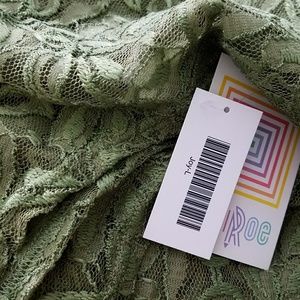 Sage green lularoe joy lace vest size large new