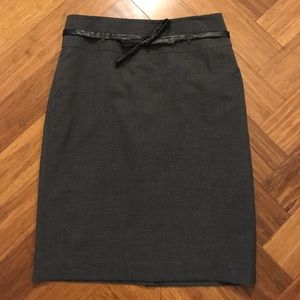 Apt 9 charcoal gray pencil skirt with belt