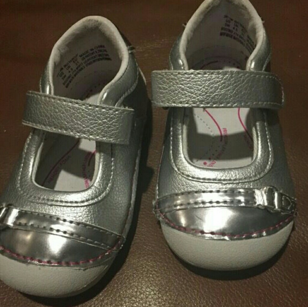 Stride rite girls shoes