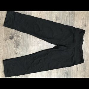 🍋Lululemon wonder under crops sz 4