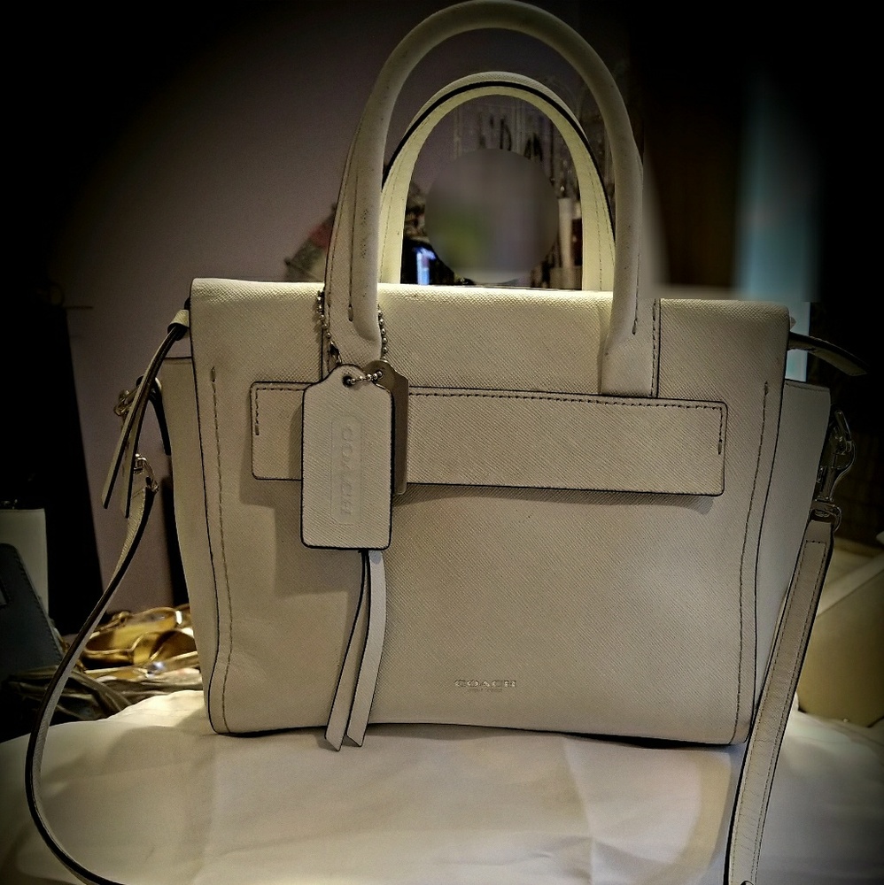 Small white Coach Bag