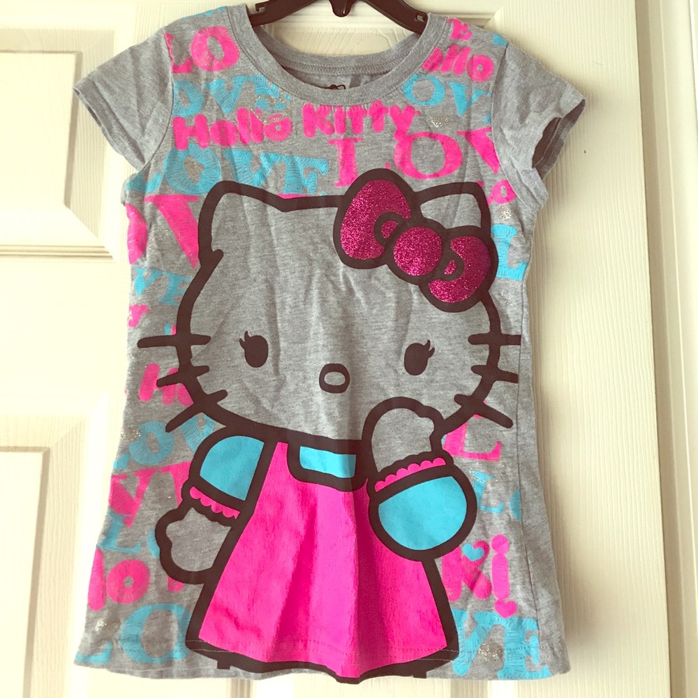 Hello Kitty girls T-shirt. Size 7/8M