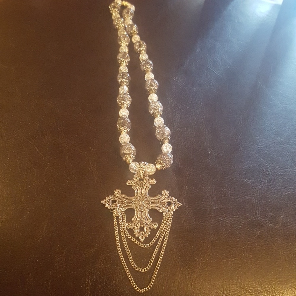 Beaded necklace
