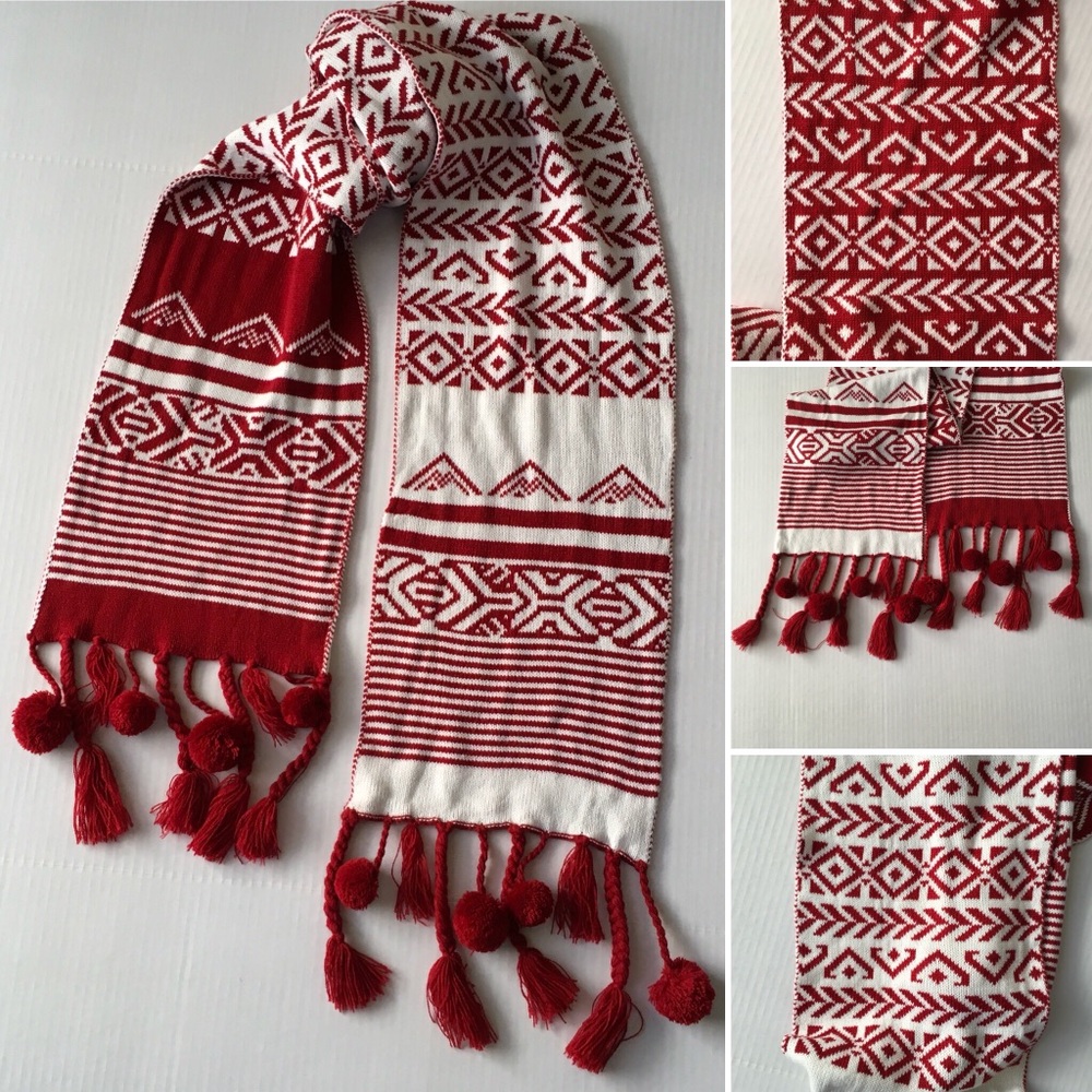 Statement piece scarf holiday festivities tassels. E