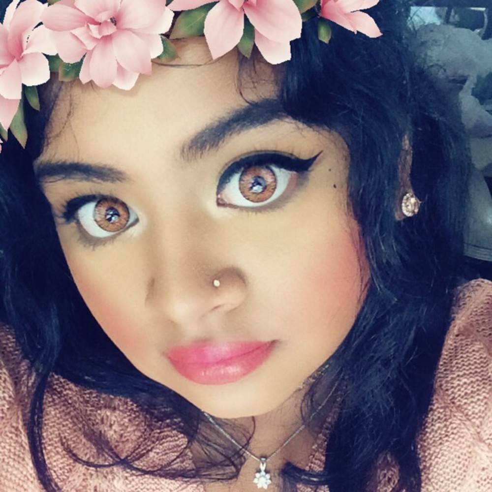 Meet your Posher, Karelyn