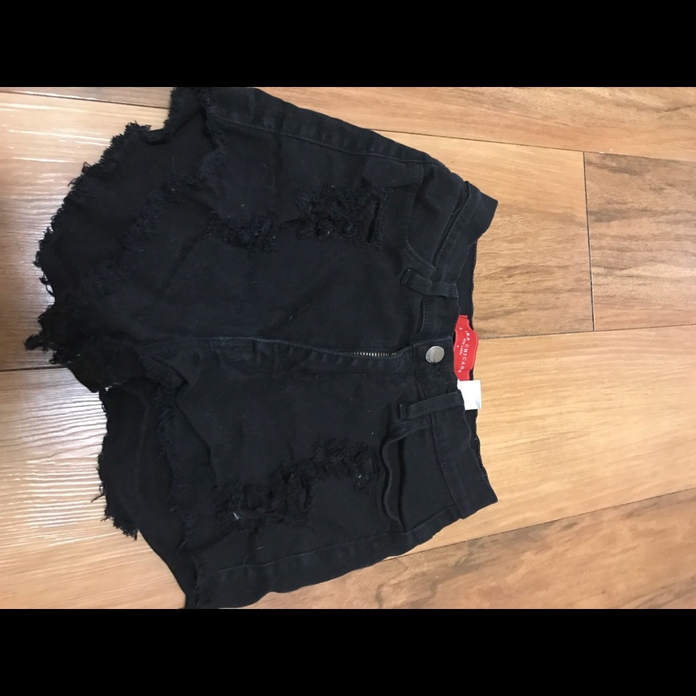 Akira Chicago red label black ripped jeans shorts