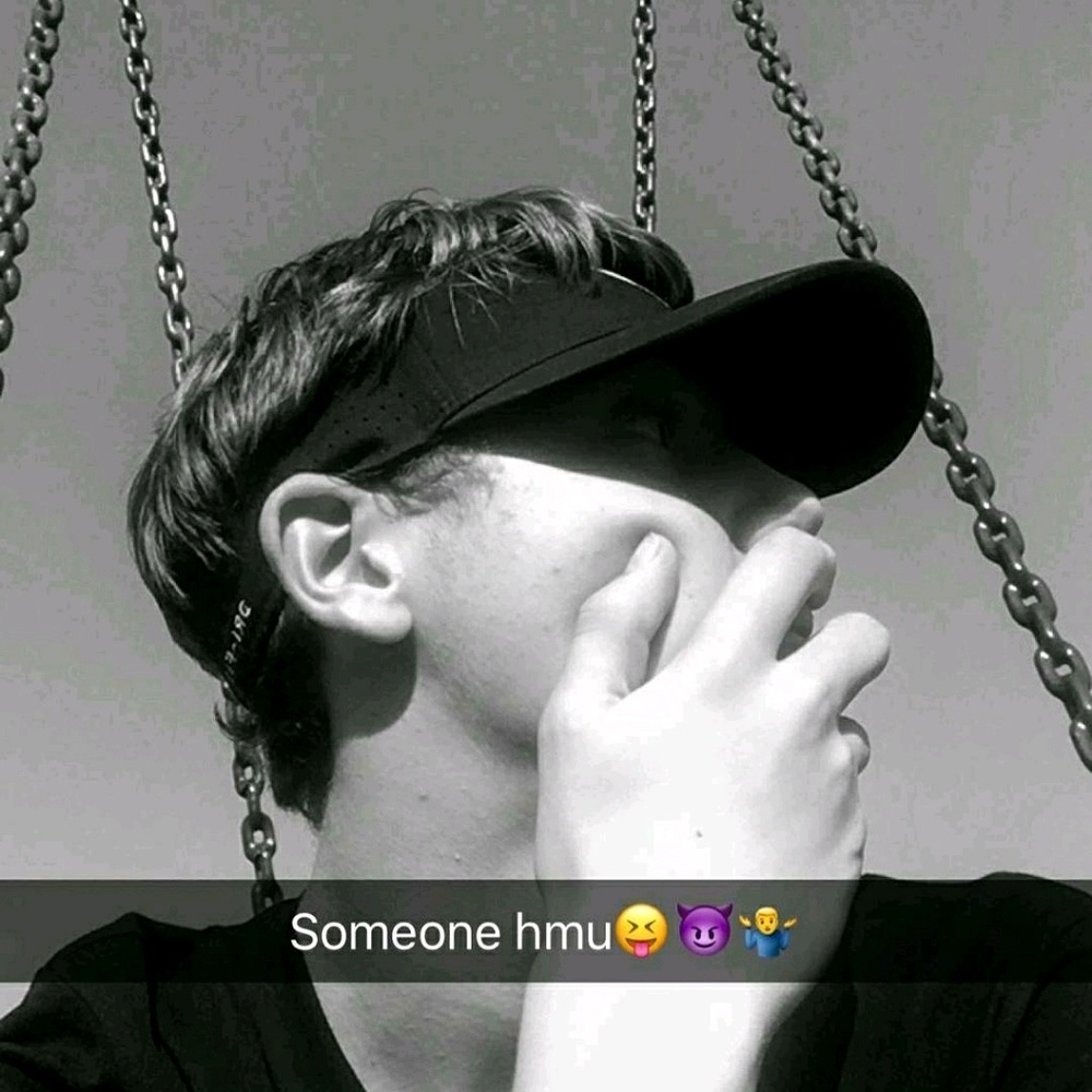 Meet your Posher, Ethan