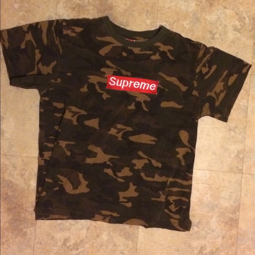 Men's Supreme 100% cotton tee