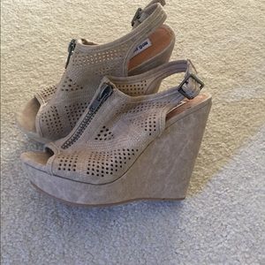 Wedge open toe sandal
