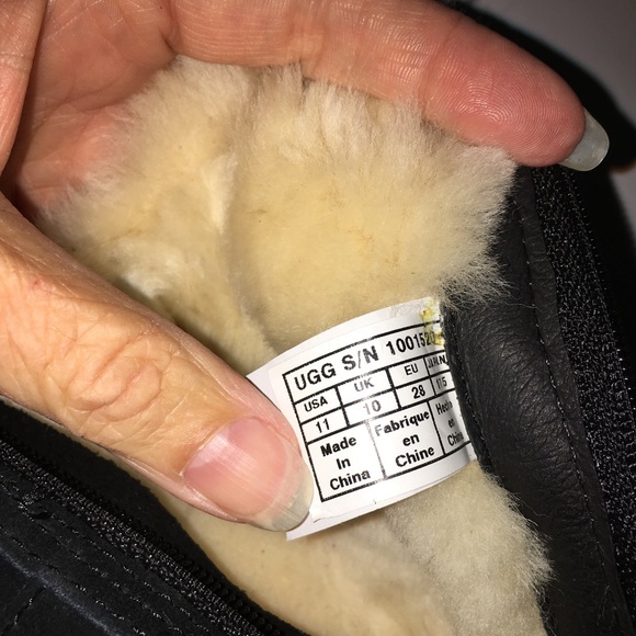 Ugg Maddi Girl's Black Boots NIB - Picture 5 of 5