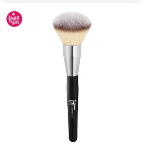 IT Cosmetics - Heavenly Luxe Jumbo Powder Brush#3