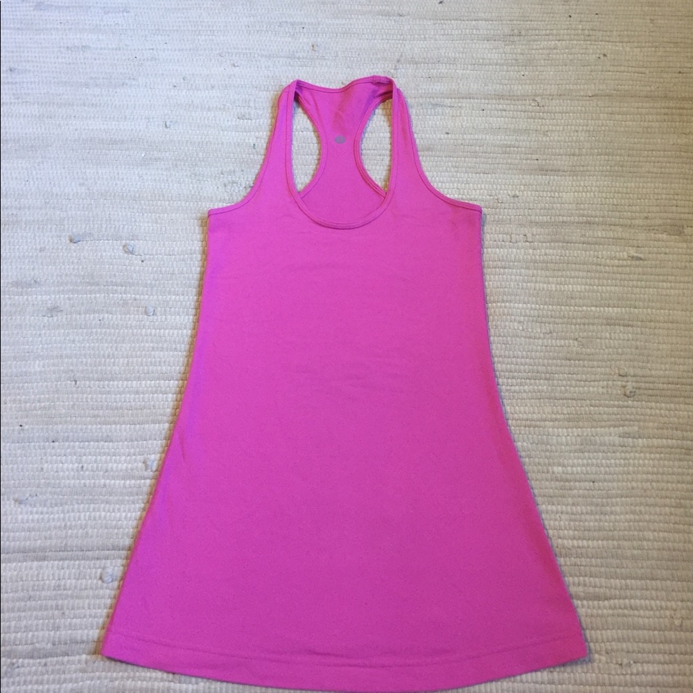 Lululemon size 4 cool racer back in raspberry glow