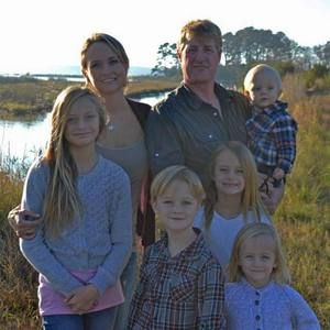 Meet your Posher, Annie