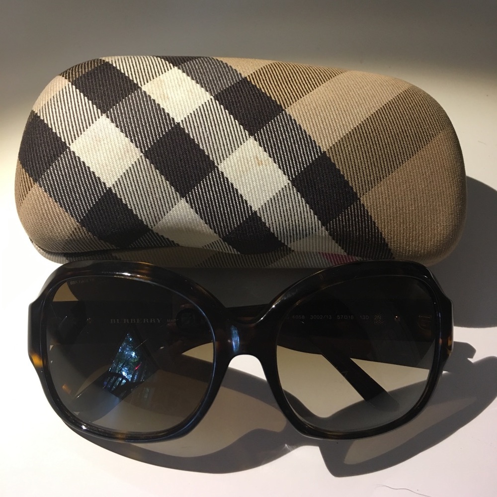 Burberry Oversized Sunglasses