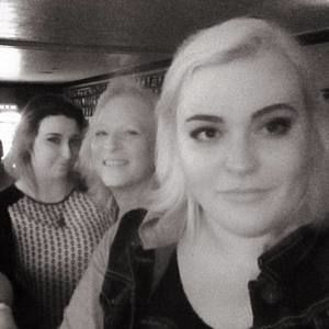 Meet your Posher, Lauri