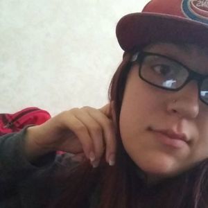 Meet your Posher, Desiree