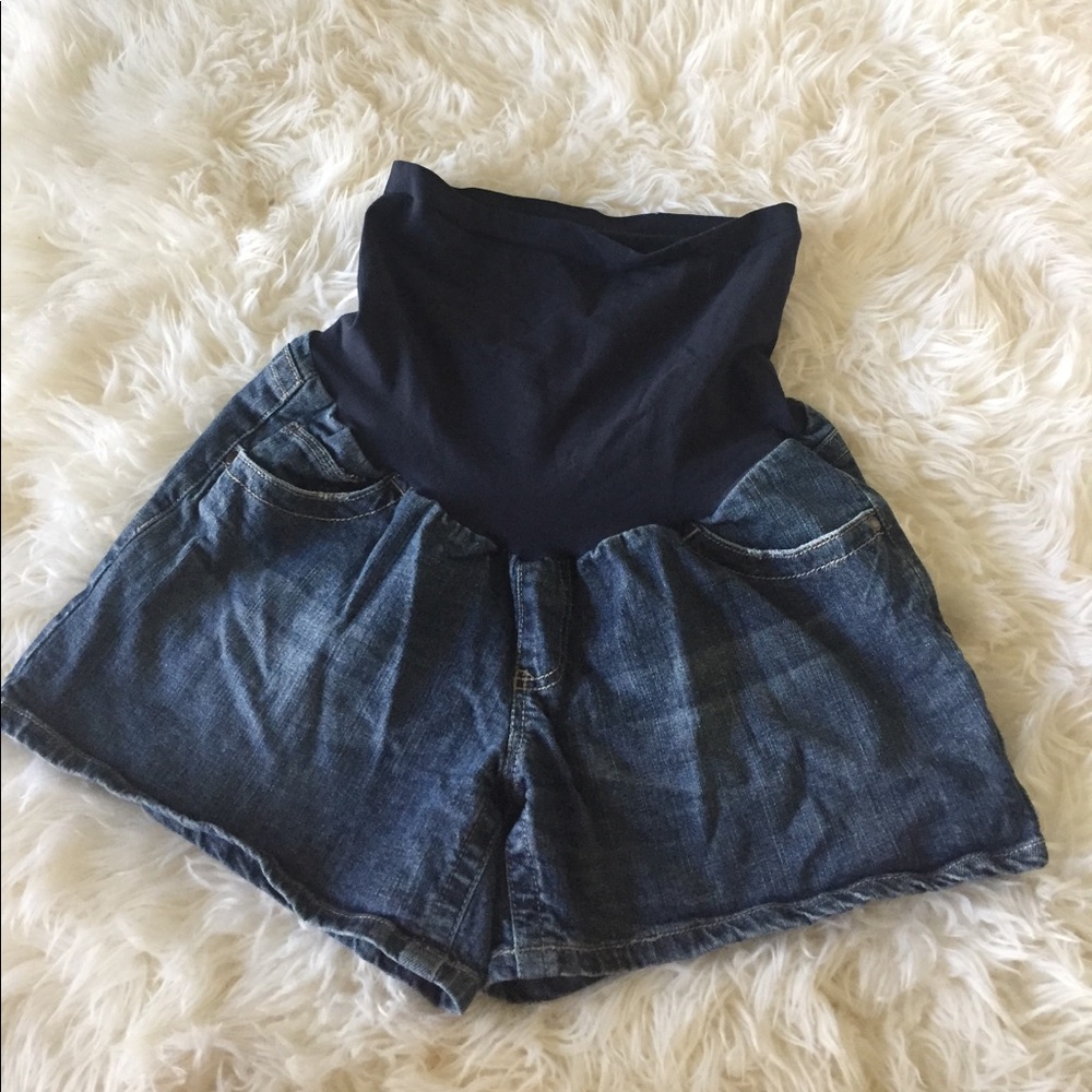 MATERNITY JEAN SHORTS