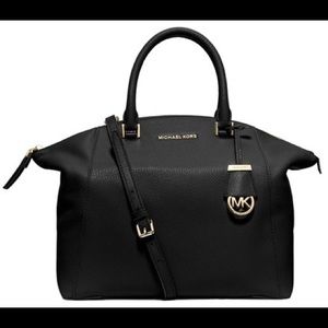 Micheal Kors Riley Satchel Small