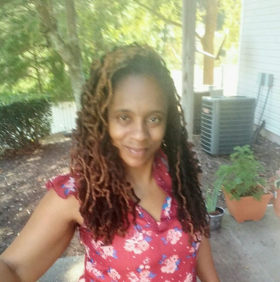 Meet your Posher, Fredericka - Picture 1 of 1