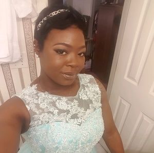 Meet your Posher, Malana