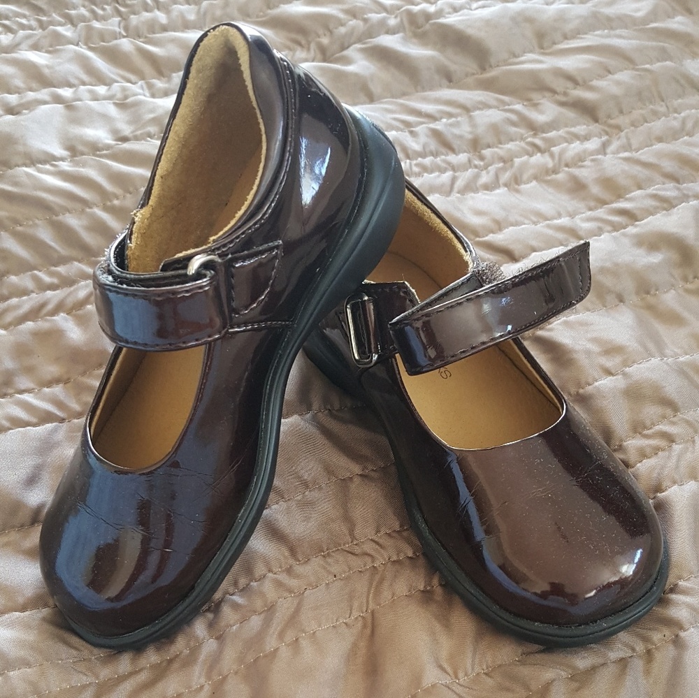 *******SOLD******Jumping Jack's Dress Shoes