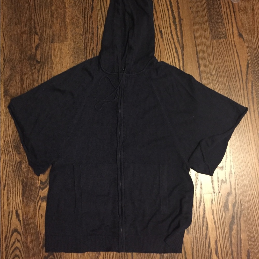 Aqua (by Bloomingdales) navy zip up sweater. Sz S