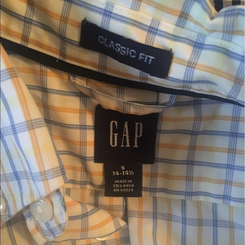 GAP button down - Picture 2 of 2